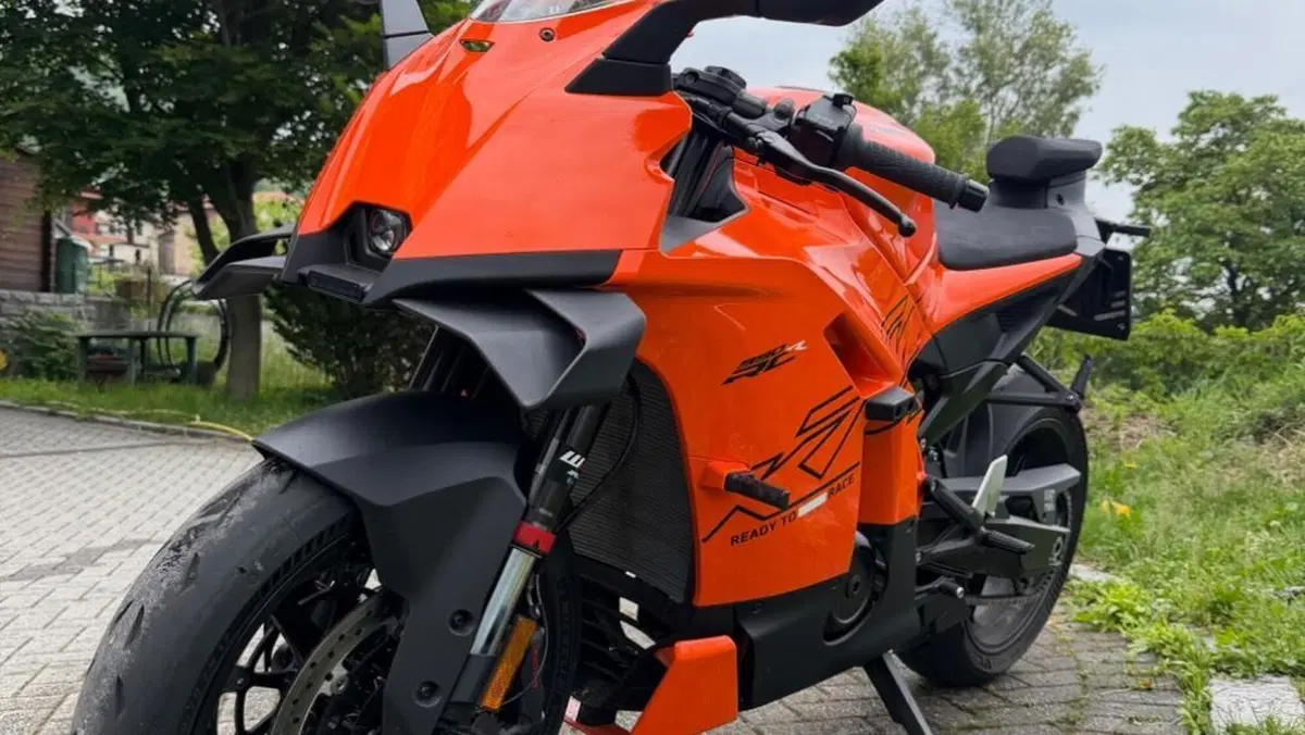 KTM 990 RC R (2026)  (6)
