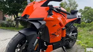 KTM 990 RC R (2026)  (5)