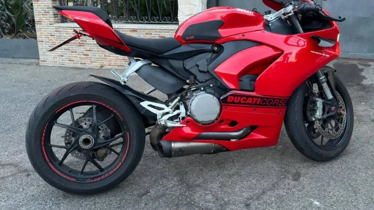 Ducati Panigale V2 (2021 - 24)  (6)