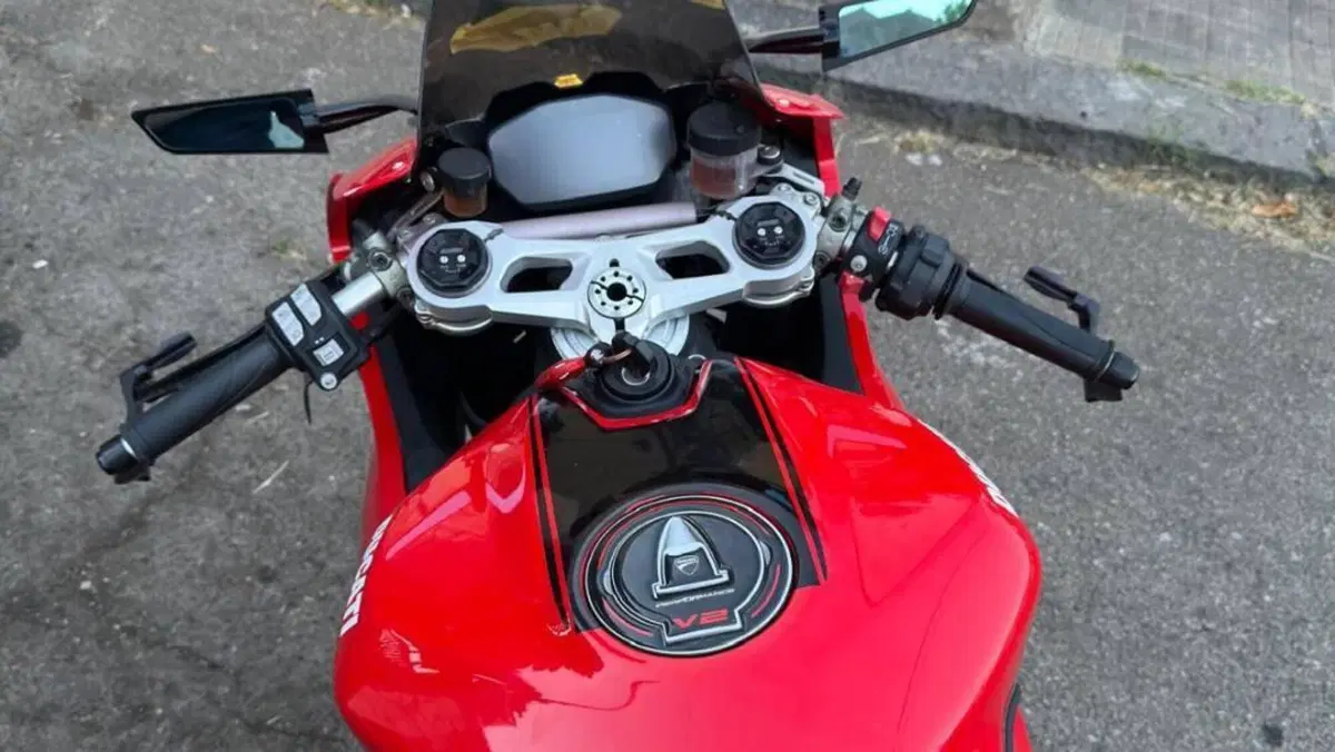 Ducati Panigale V2 (2021 - 24)  (7)