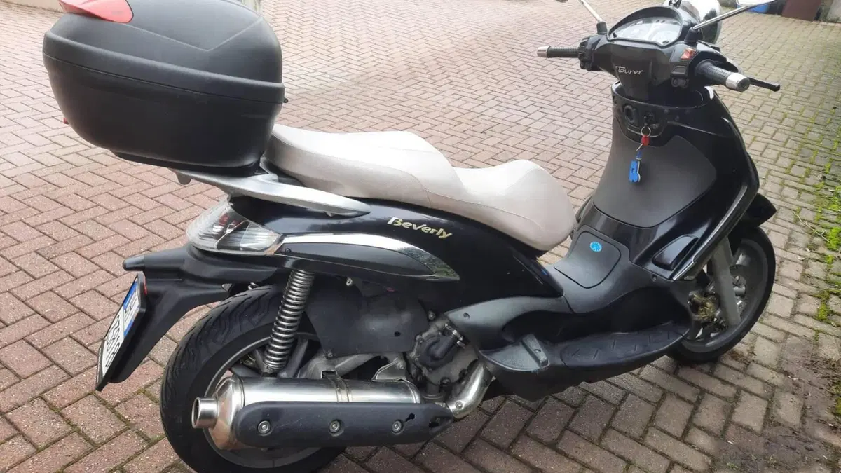 Piaggio Beverly 400 i.e. (2006 - 10)  (5)