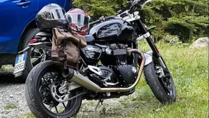 Triumph Speed Twin 1200 (2021 - 24)  (3)