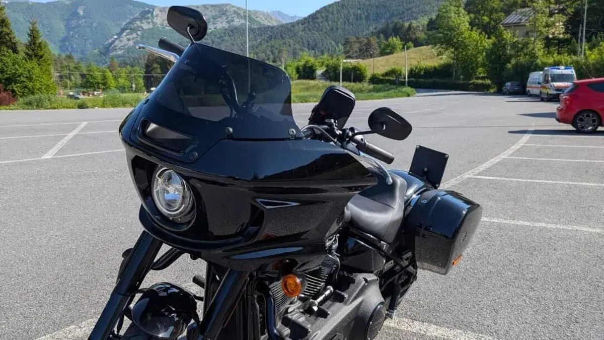 Harley-Davidson Low Rider ST (2022 - 24)  (2)