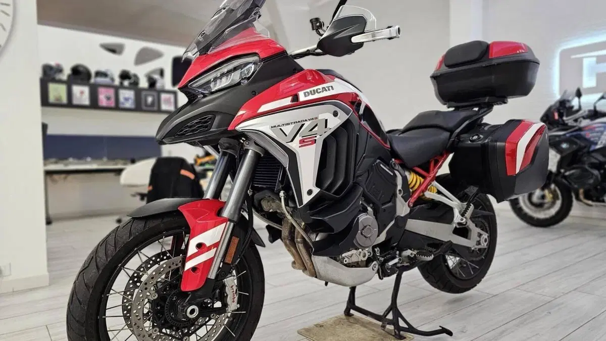 Ducati Multistrada V4 S (2021 - 24)  (2)