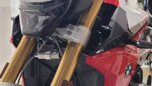 Bmw F 900 R (2021 - 24)  (3)