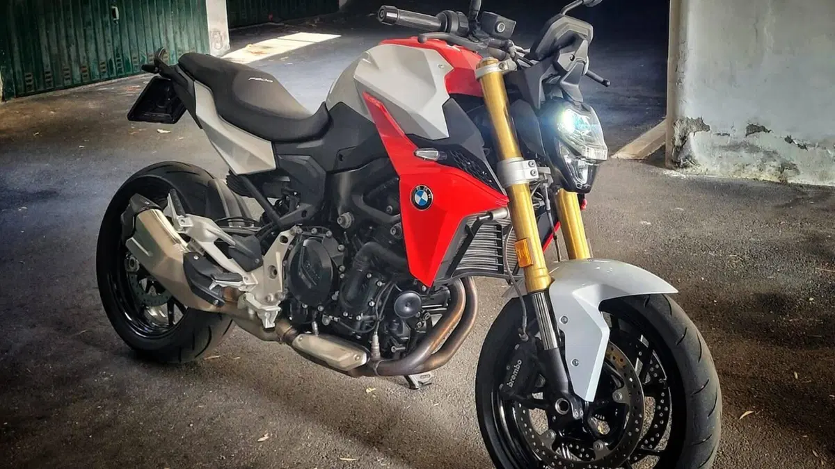 Bmw F 900 R (2021 - 24) 
