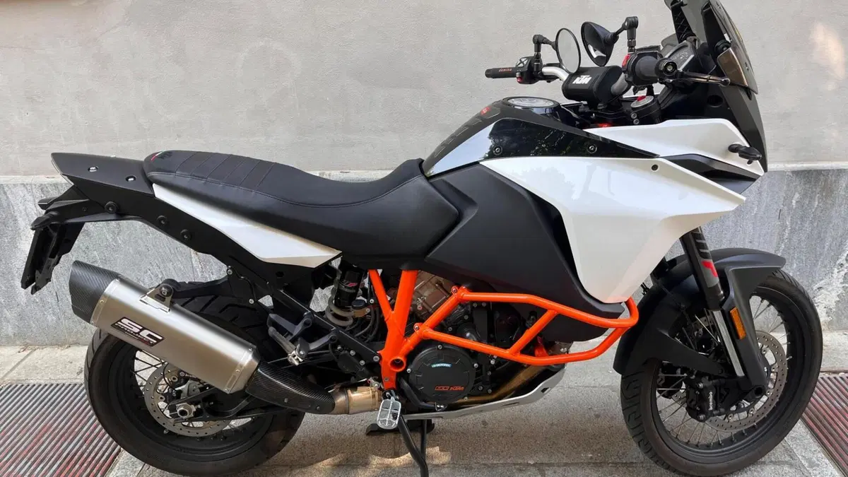 KTM 1090 Adventure R (2017 - 19)  (2)