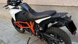 KTM 1090 Adventure R (2017 - 19)  (4)