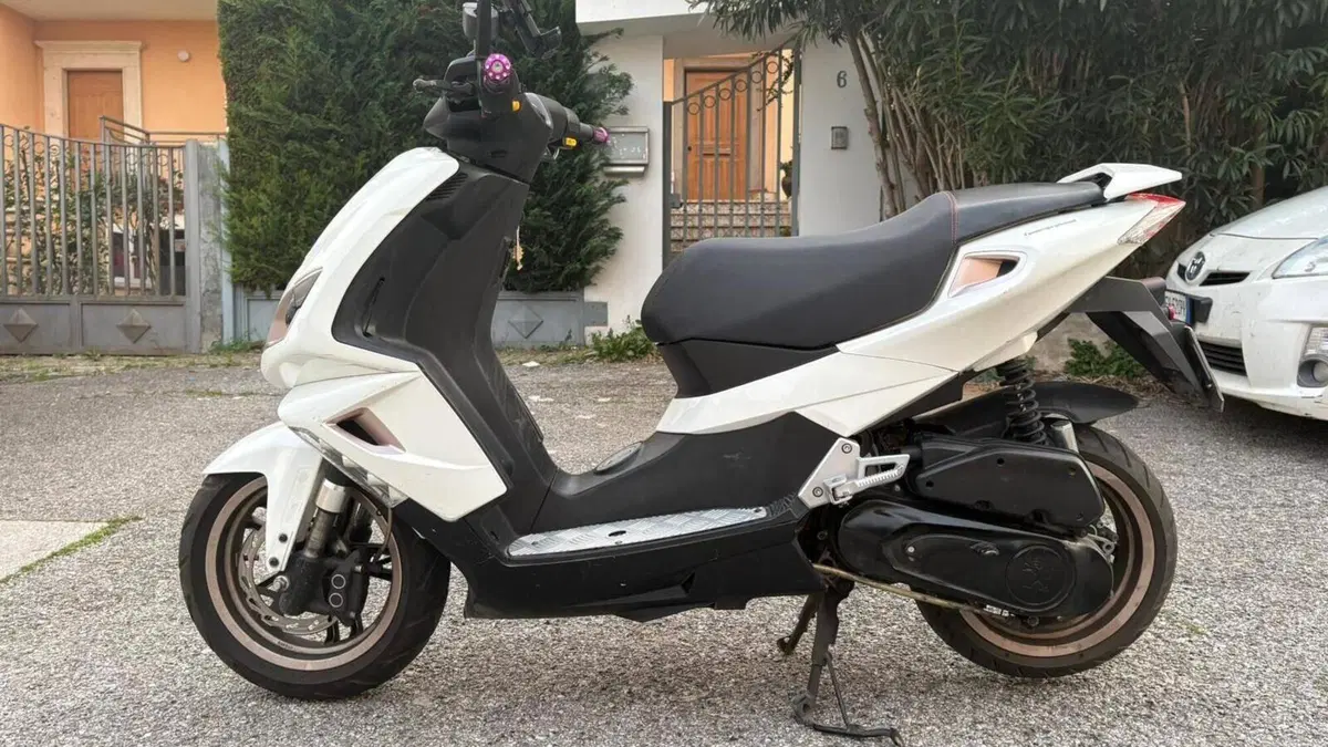 Peugeot Speedfight 4 50 2t (2018 - 20)  (2)