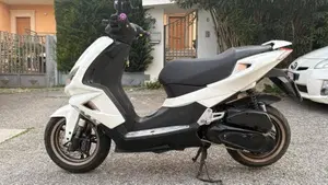 Peugeot Speedfight 4 50 2t (2018 - 20)  (2)