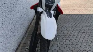 Husqvarna TE 250 (2012)  (3)