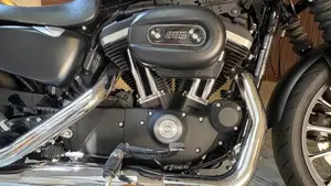 Harley-Davidson 883 Iron (2014 - 16) - XL 883N  (7)