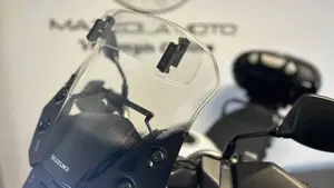 Suzuki V-Strom 650 (2021 - 25)  (6)