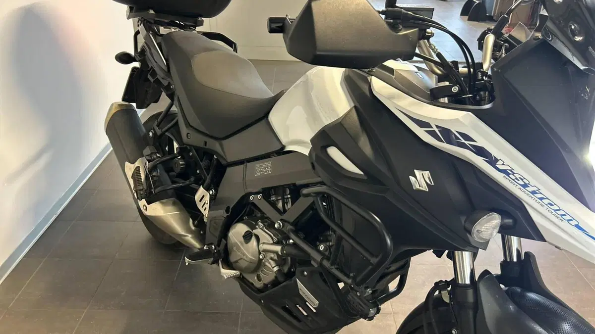 Suzuki V-Strom 650 (2021 - 25)  (10)