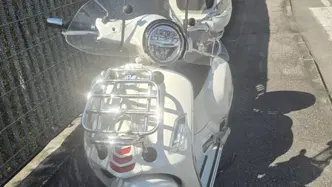 Vespa GTS 300 Super Sport Hpe (2021 - 22) usata