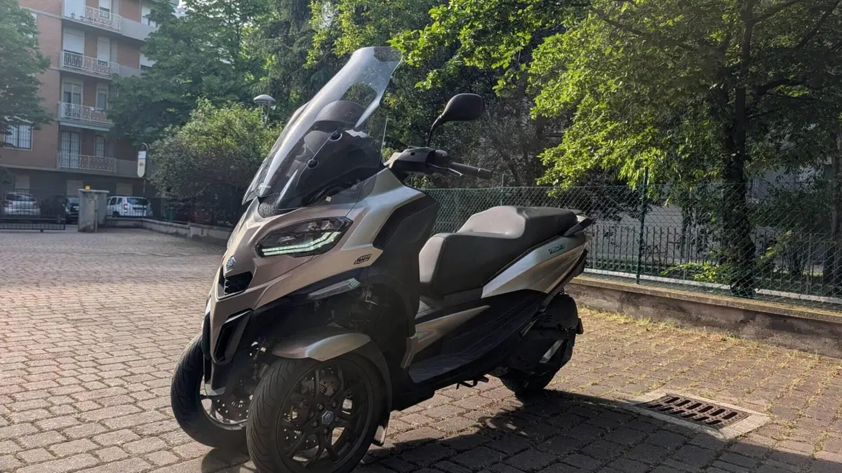 Piaggio MP3 400 ABS Hpe (2023 - 25)  (3)