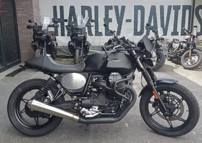 Moto Guzzi V7 Stone (2021 - 24) - Annuncio 10026105