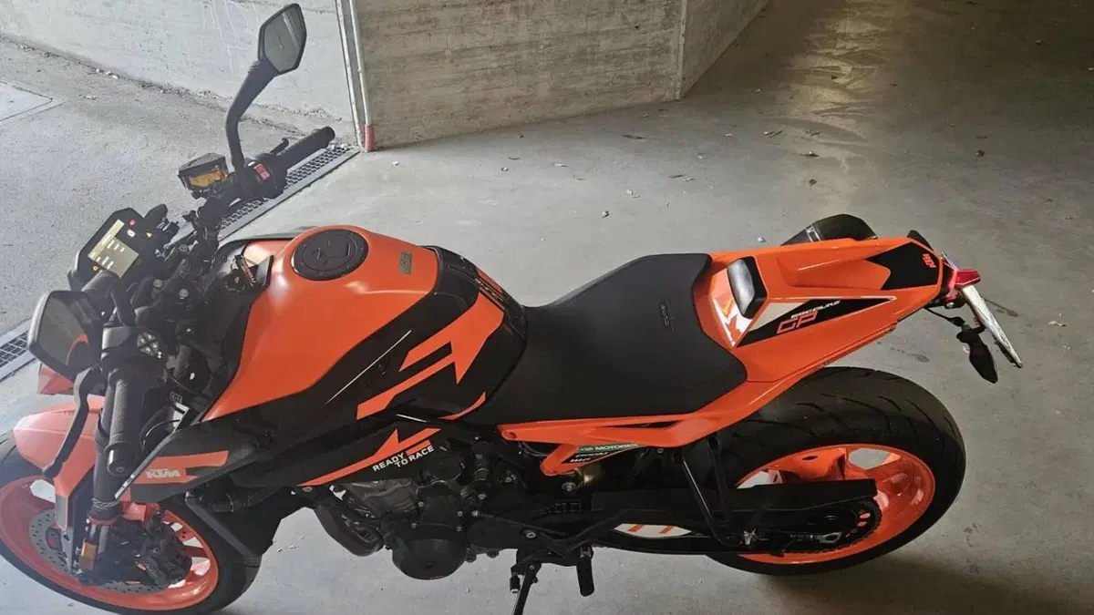 KTM 890 Duke GP (2022 - 23)  (3)