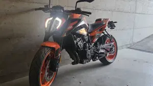 KTM 890 Duke GP (2022 - 23)  (5)