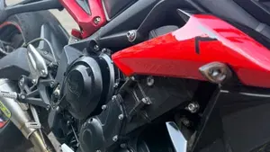 Triumph Street Triple R ABS (2013 - 17)  (8)