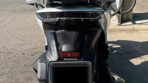 Honda SH 150i (2020 - 23)  (2)