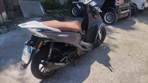 Kymco People 125i S (2020)  (3)