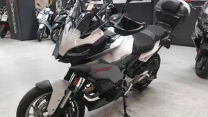 Bmw F 900 XR (2020 - 24)  (7)
