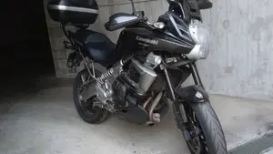 Kawasaki Versys 650 (2010 - 13)  (3)