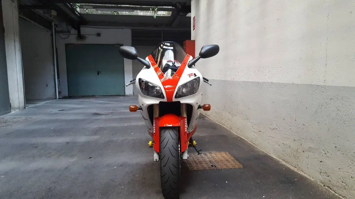 Yamaha   (3)