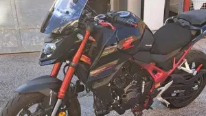 Honda CB 750 Hornet (2023 - 24)  (5)