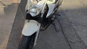 Yamaha XJ6 (2008 - 15)  (2)
