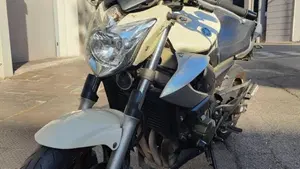 Yamaha XJ6 (2008 - 15)  (3)