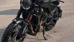 Husqvarna Svartpilen 401 (2021 - 23) 