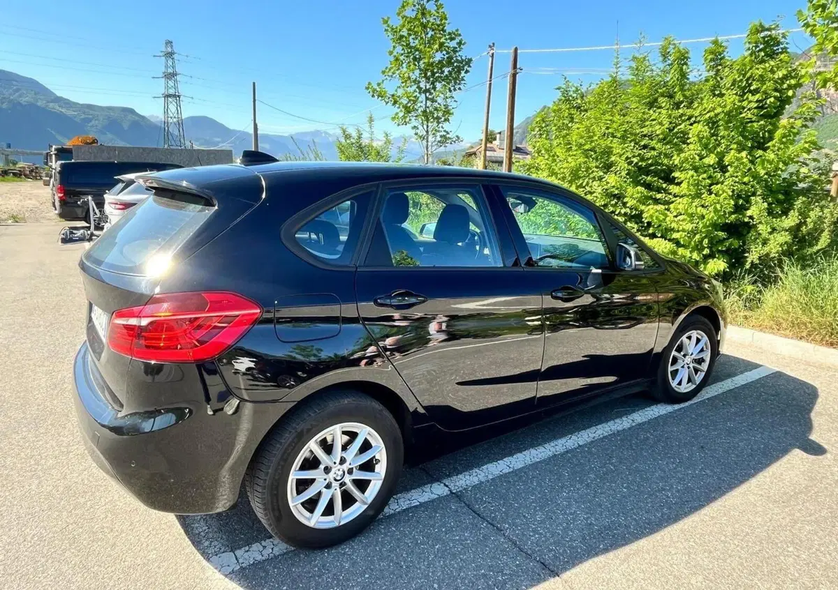 BMW Serie 2 Active Tourer 216d  Advantage (2)