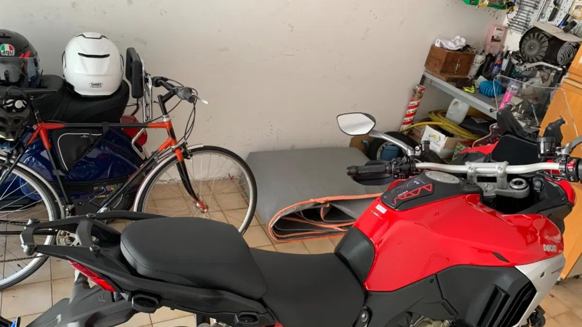 Ducati Multistrada V4 S (2021 - 24)  (2)