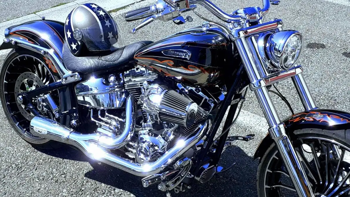 Harley-Davidson 1800 Breakout (2012 - 14) - FXSBSE  (4)