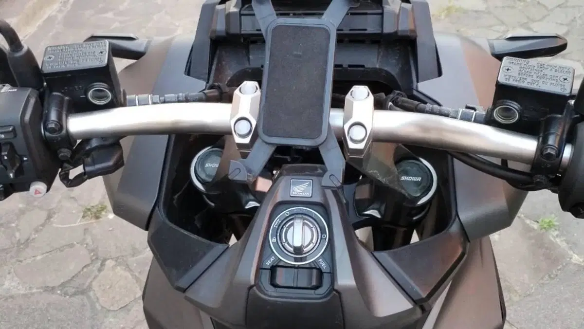 Honda ADV 350 (2022 - 24)  (3)