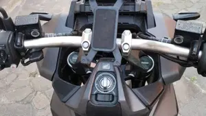 Honda ADV 350 (2022 - 24)  (3)
