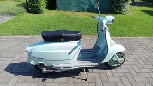 Lambretta   (2)