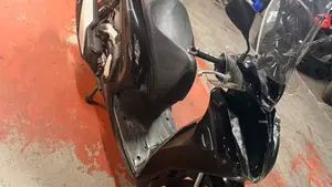 Honda SH 350 (2021 - 24)  (2)