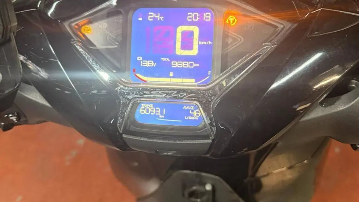 Honda SH 350 (2021 - 24)  (4)