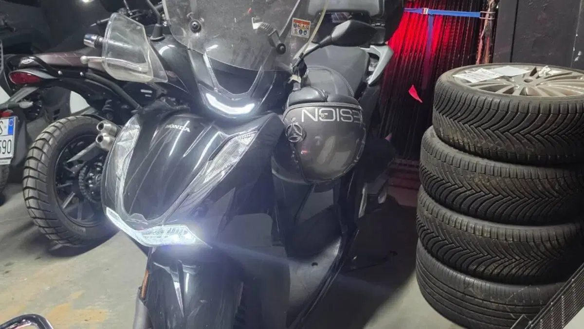 Honda SH 350 (2021 - 24)  (5)