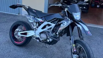 Aprilia SXV 550 (2007 - 14) usata
