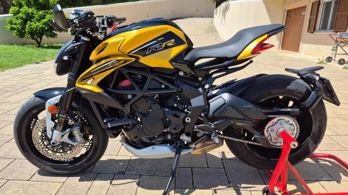 MV Agusta Dragster 800 RR SCS (2021 - 25)  (2)