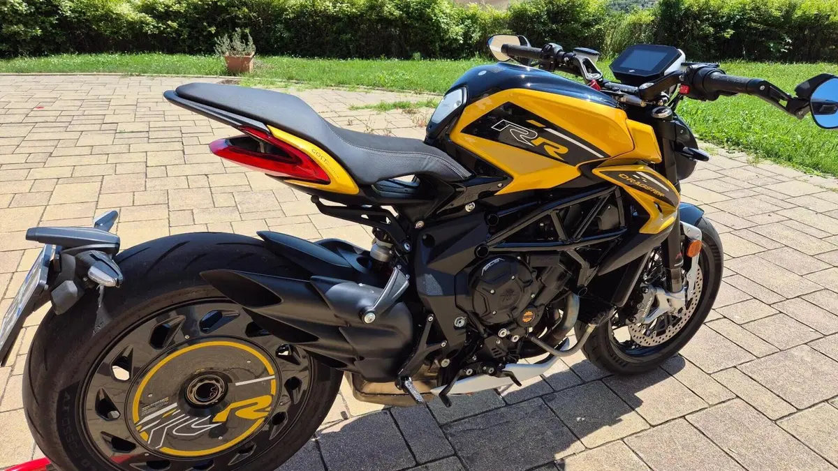 MV Agusta Dragster 800 RR SCS (2021 - 25)  (5)