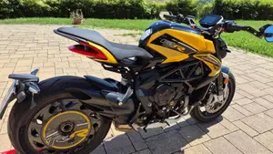 MV Agusta Dragster 800 RR SCS (2021 - 25)  (5)