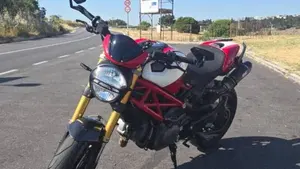 Ducati Monster 796 (2010 - 13)  (9)