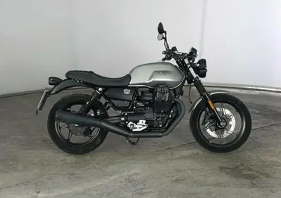 Moto Guzzi V7 Stone (2021 - 24) - Annuncio 10026520