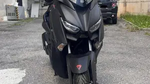 Yamaha X-Max 300 ABS (2017 - 20)  (11)