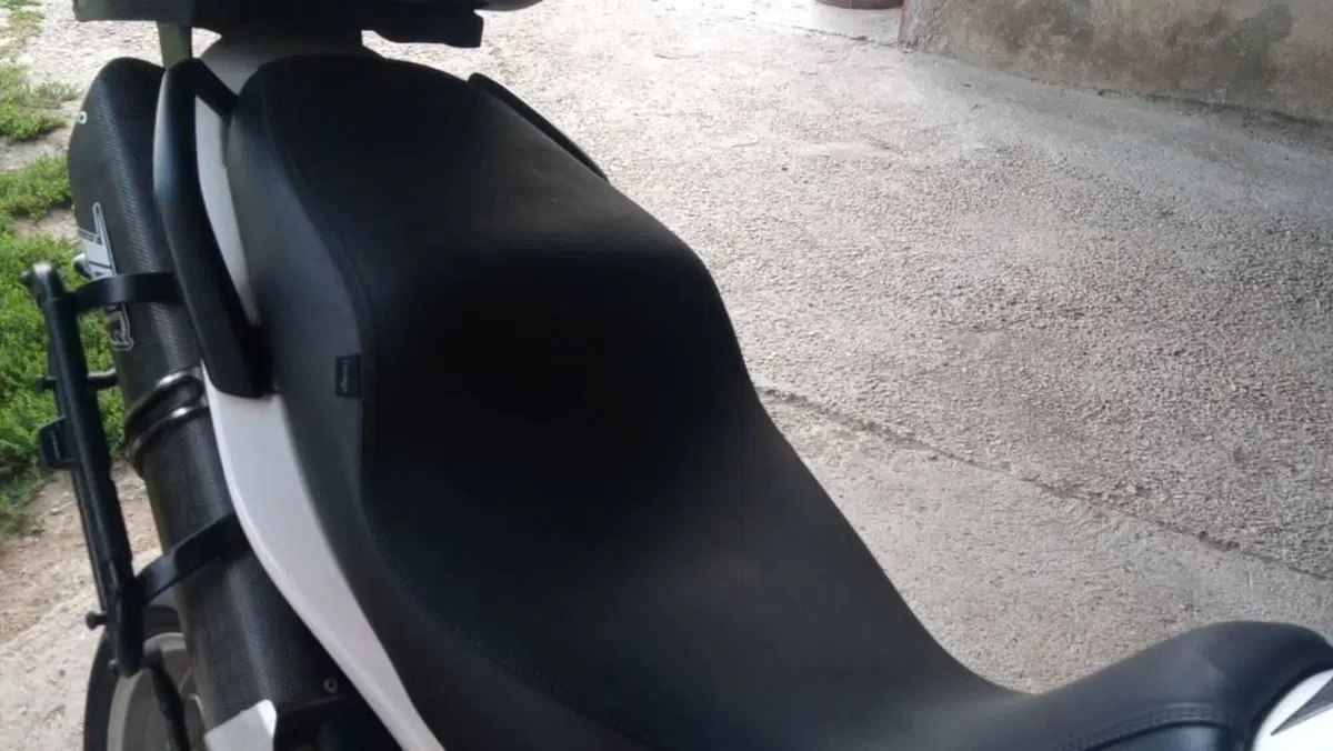 Triumph Tiger 1050 ABS (2006 - 12)  (8)